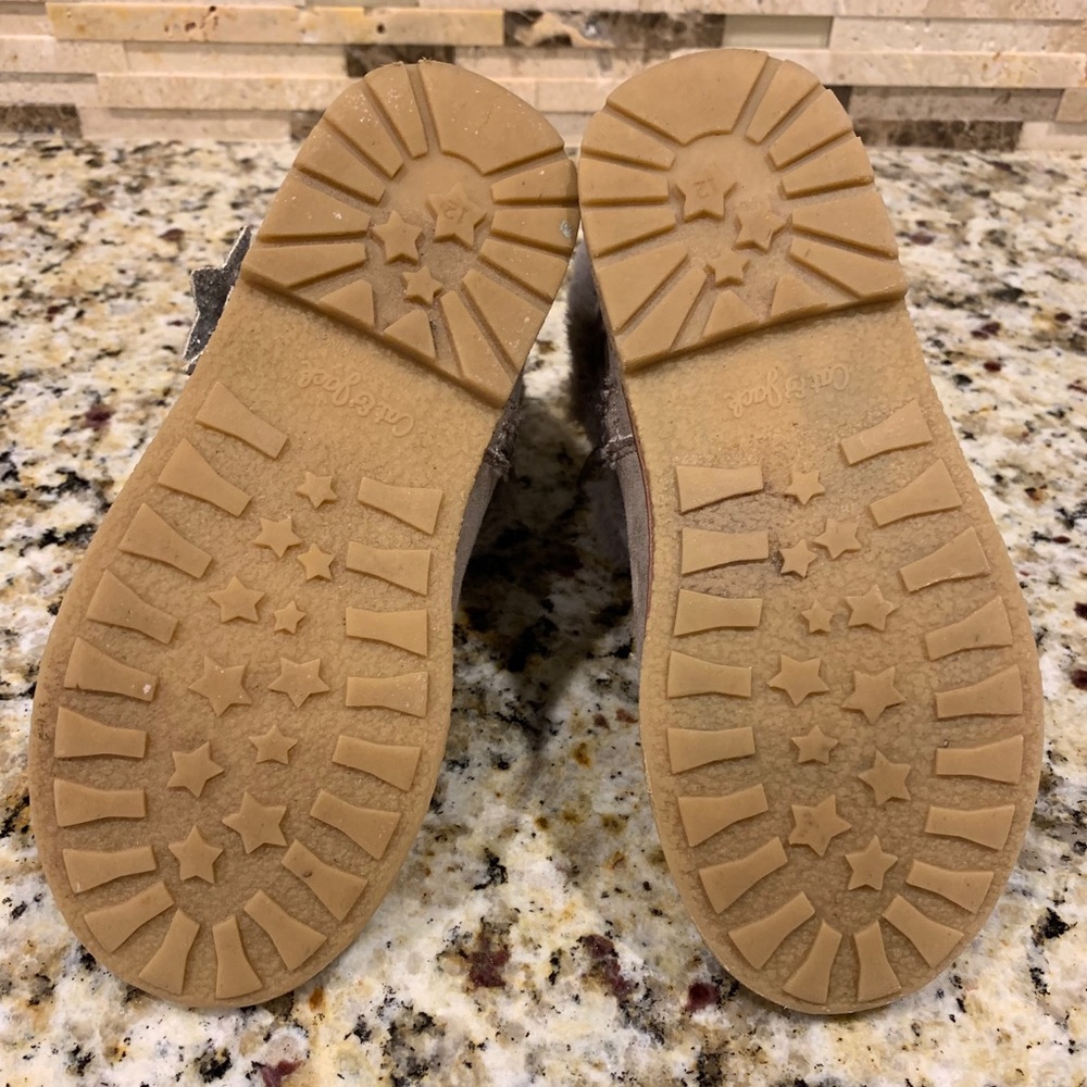 Cat & Jack Boots child Size 12